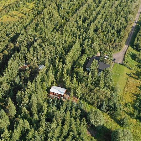 Bakkakot 2 - Cozy Cabins In The Woods Акурейри Екстериор снимка
